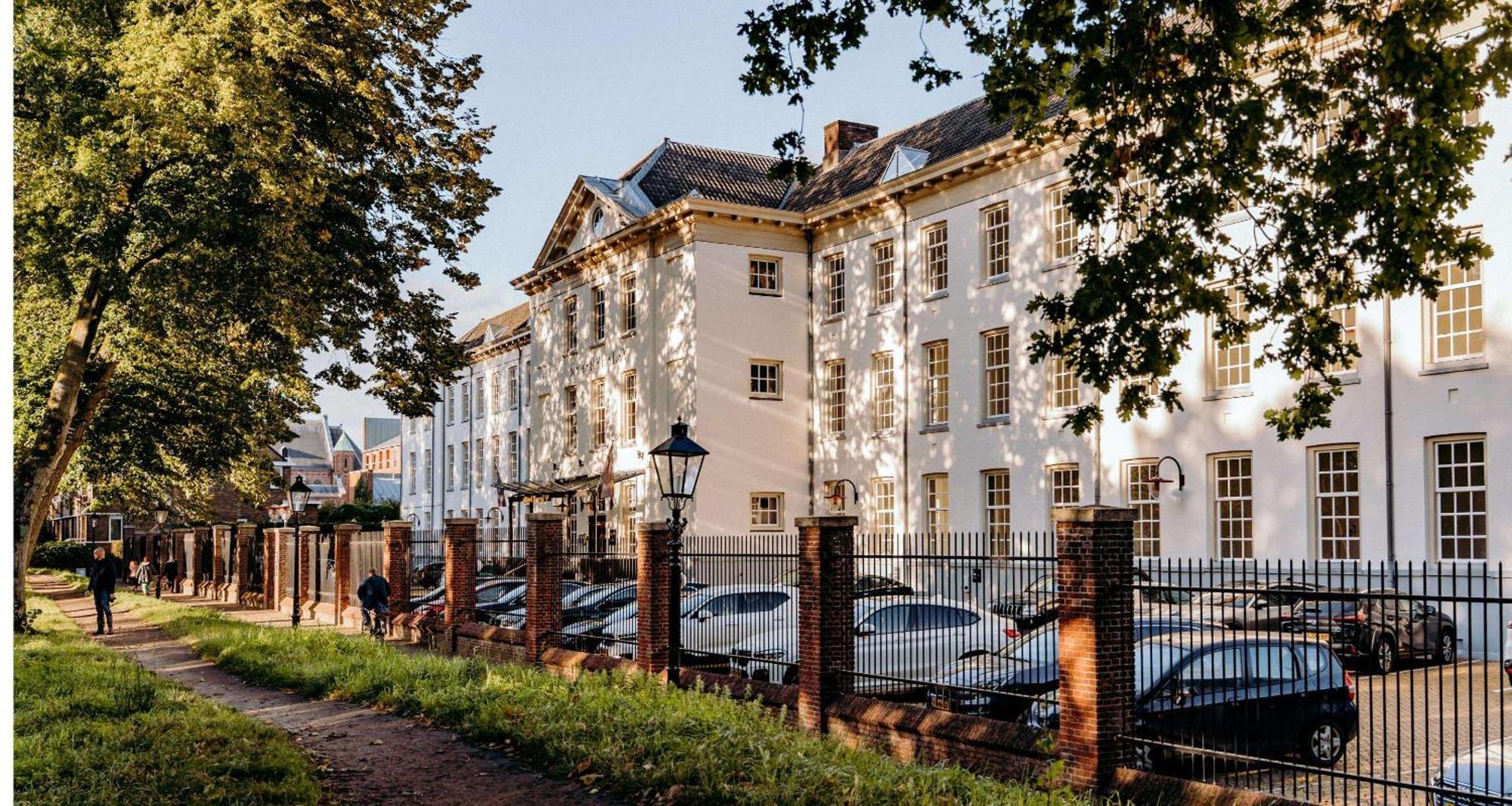 Grand Hotel Karel V Ουτρέχτη Εξωτερικό φωτογραφία The former St. Mary's Hospital, now the Marylebone Hospital