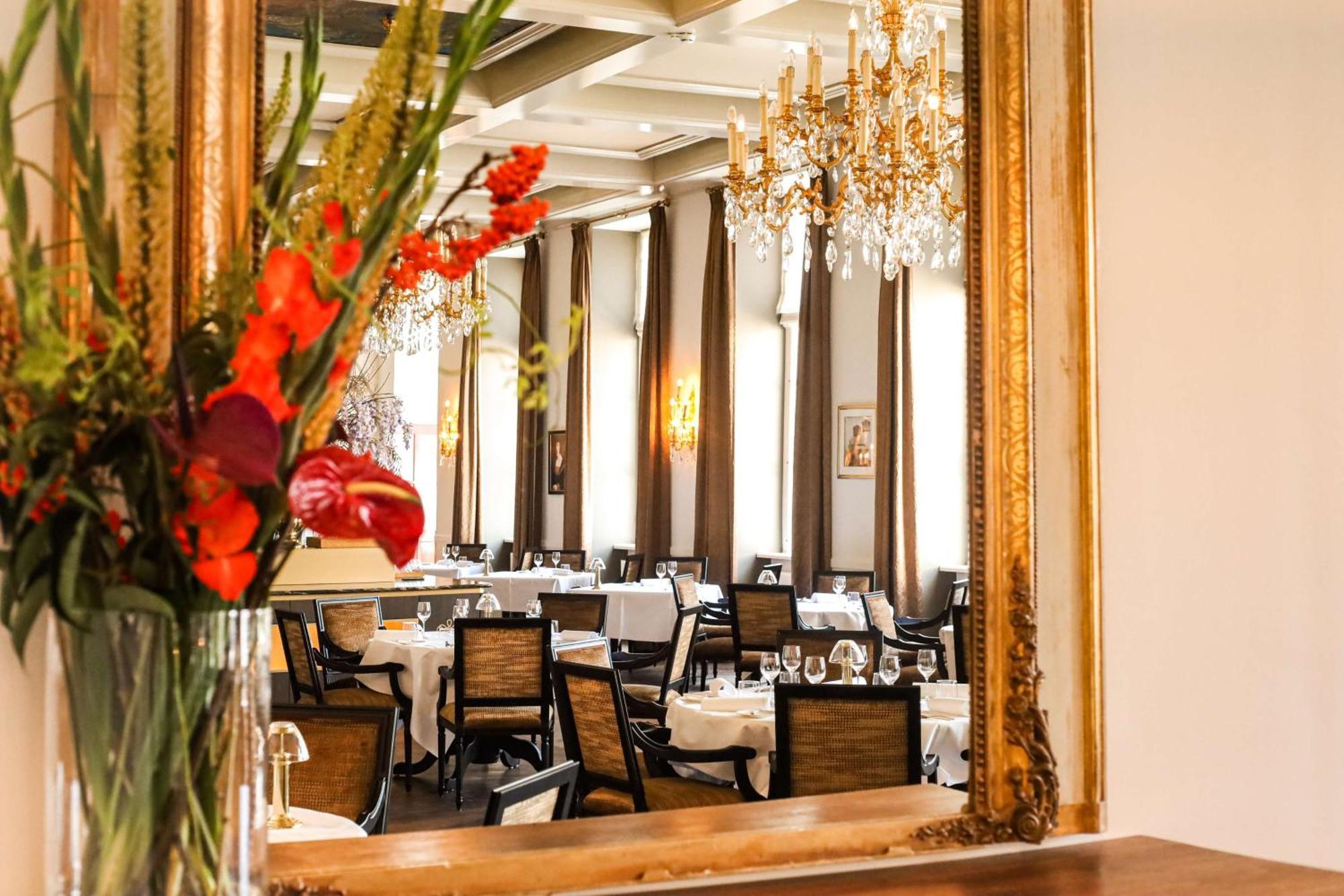 Grand Hotel Karel V Ουτρέχτη Εξωτερικό φωτογραφία Restaurant "Le Dôme"